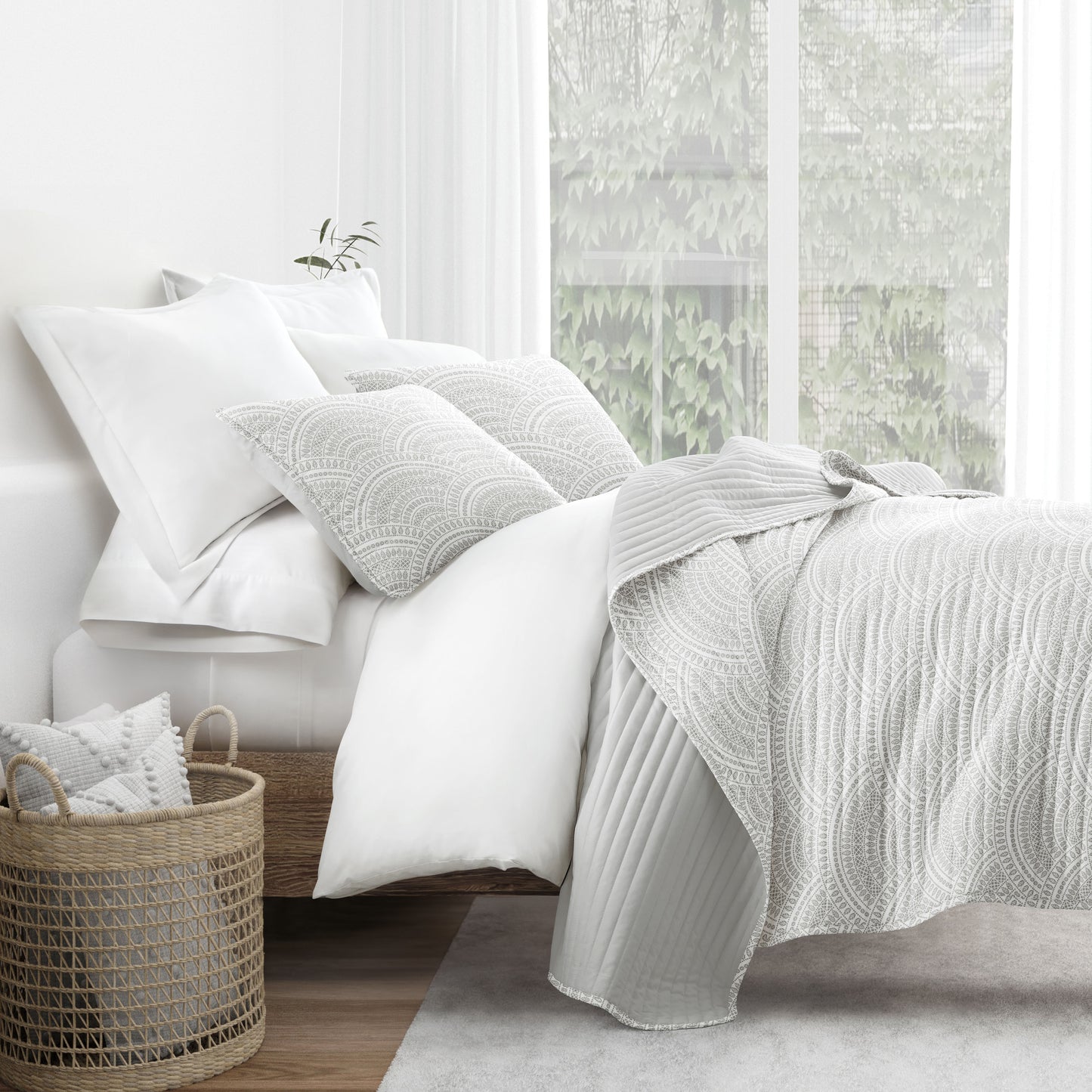 Scalloped Light Gray