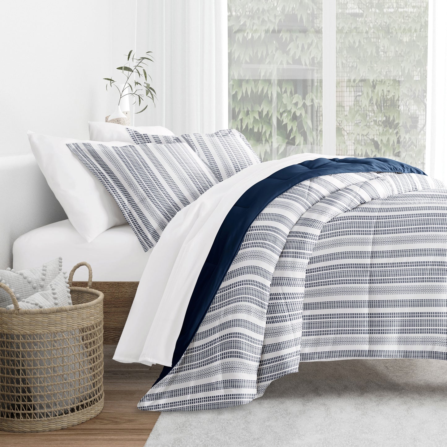 Farmhouse Dreams Navy