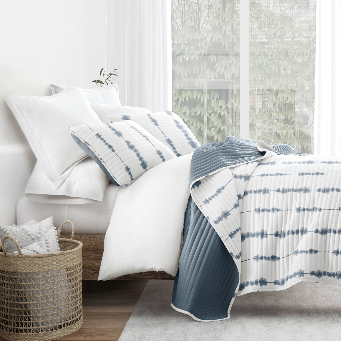 Shibori Aesthetic Navy