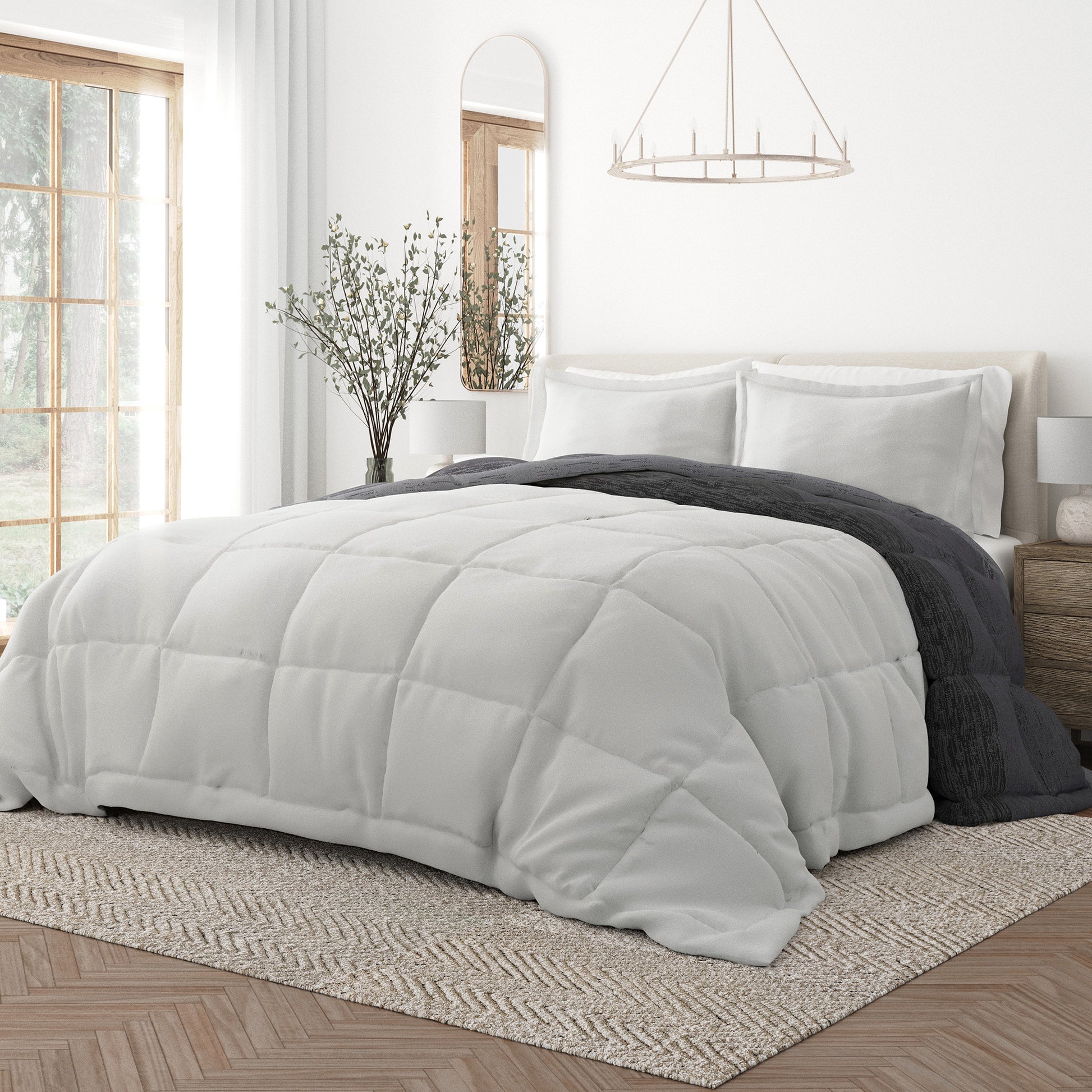 Reversible Down-Alternative Comforter Light Grey